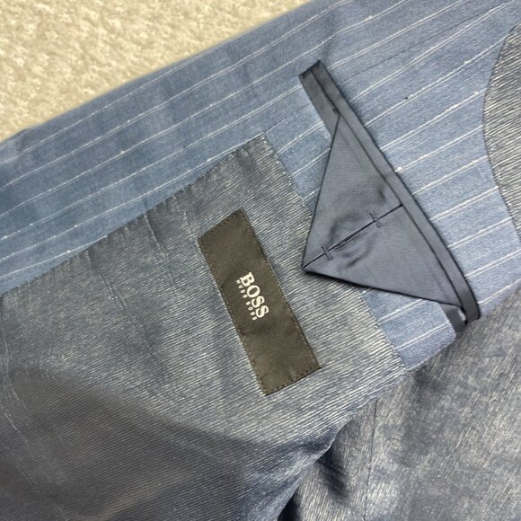 Boss Hugo Boss Jacket Mens 42 R Blue White Stripes Wool 2 Button Blazer Guabello - Picture 12 of 16